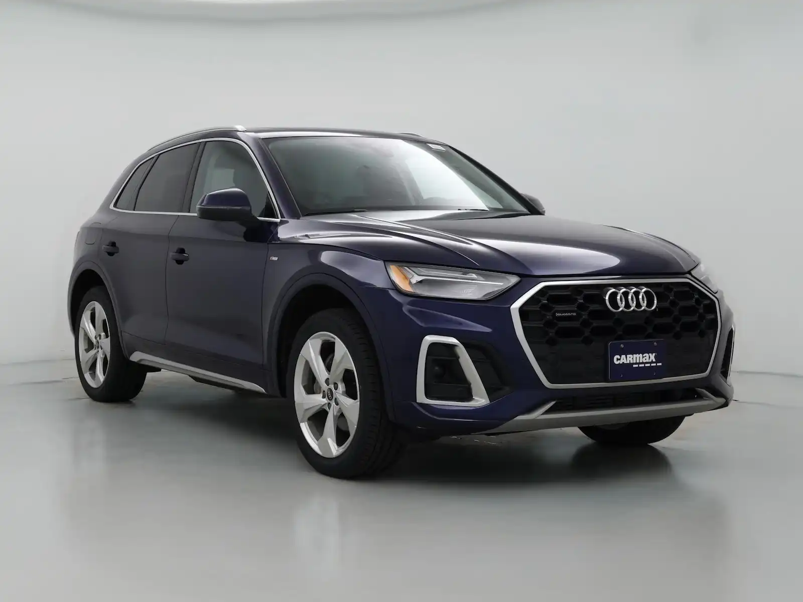 2023 Audi Q5 45 Premium Plus's photo