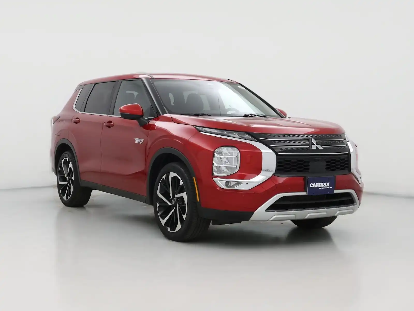 2024 Mitsubishi Outlander Plug-in Hybrid SE S-AWC's photo