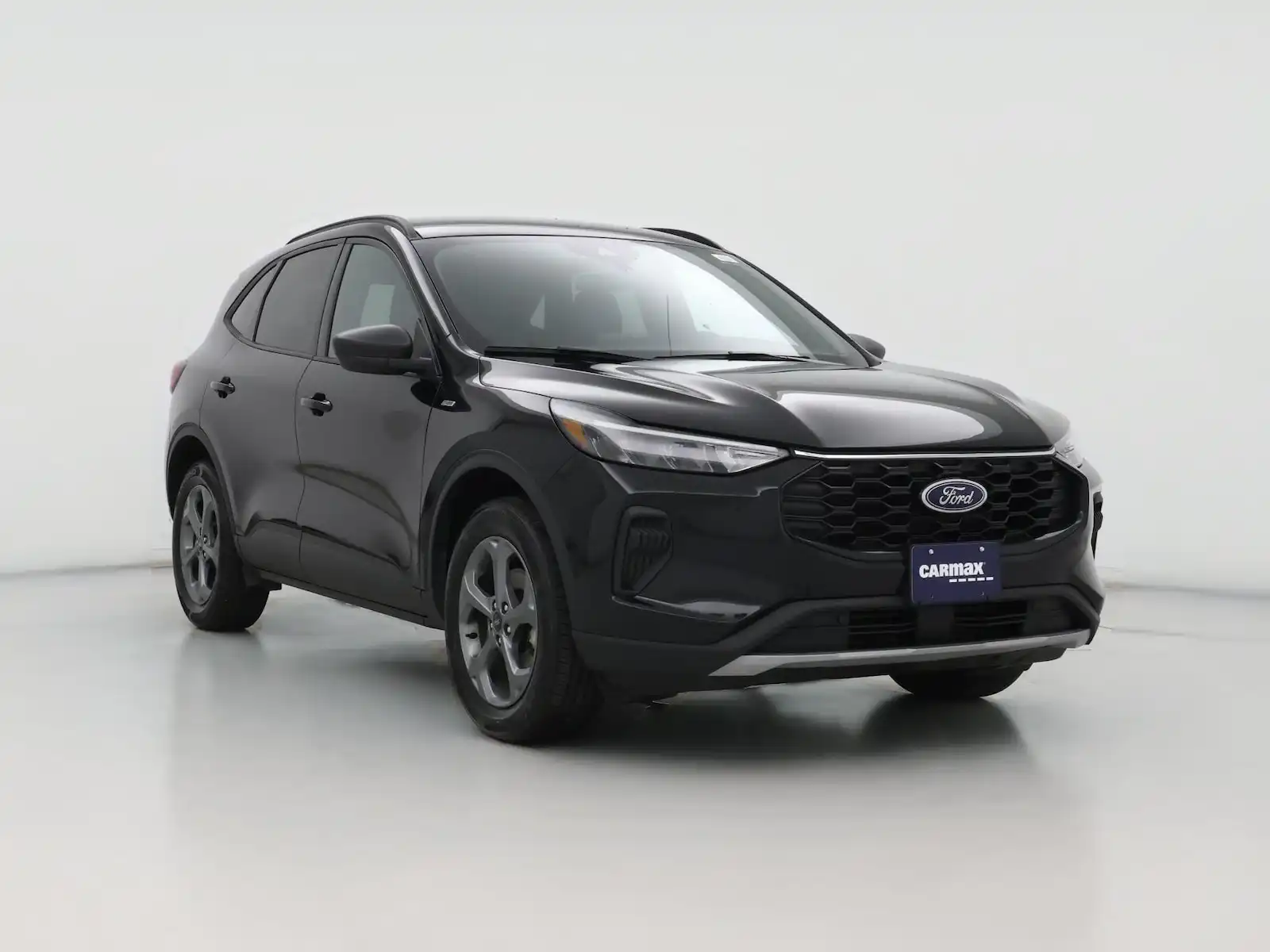 2025 Ford Escape ST-Line AWD's photo