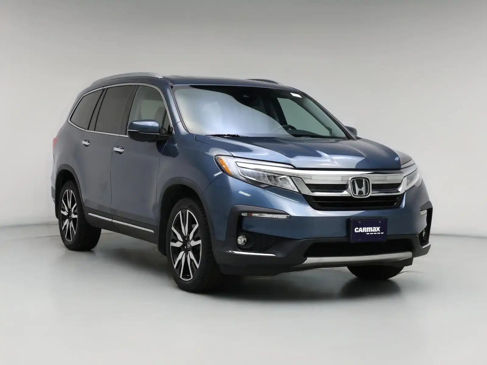 2019 Honda Pilot Touring 4WD's photo