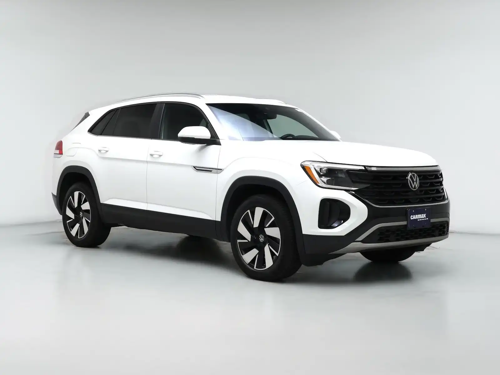 2025 Volkswagen Atlas Cross Sport 2.0T SE with Tech 4Motion's photo