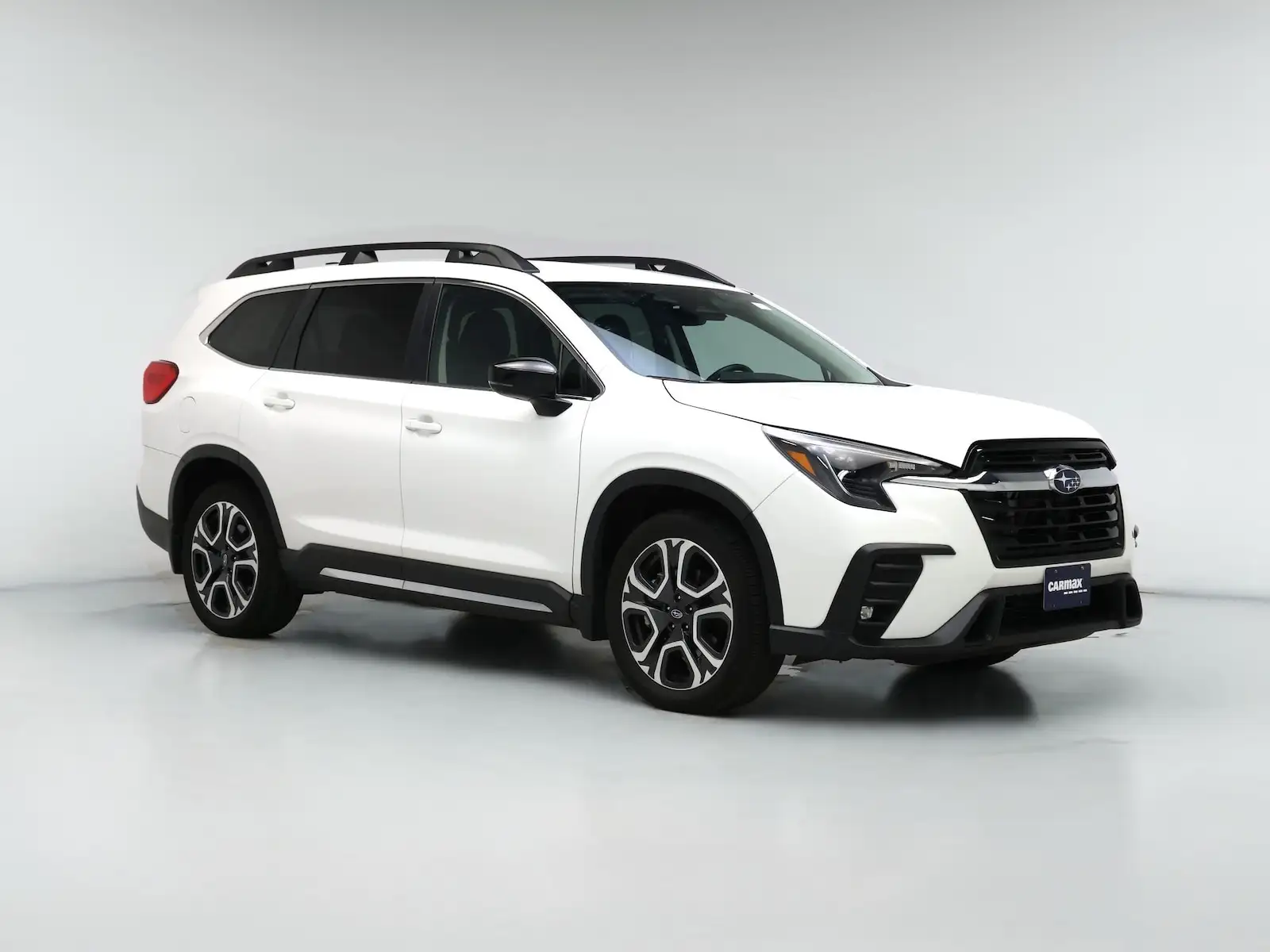 2024 Subaru Ascent Limited 7 Passenger's photo