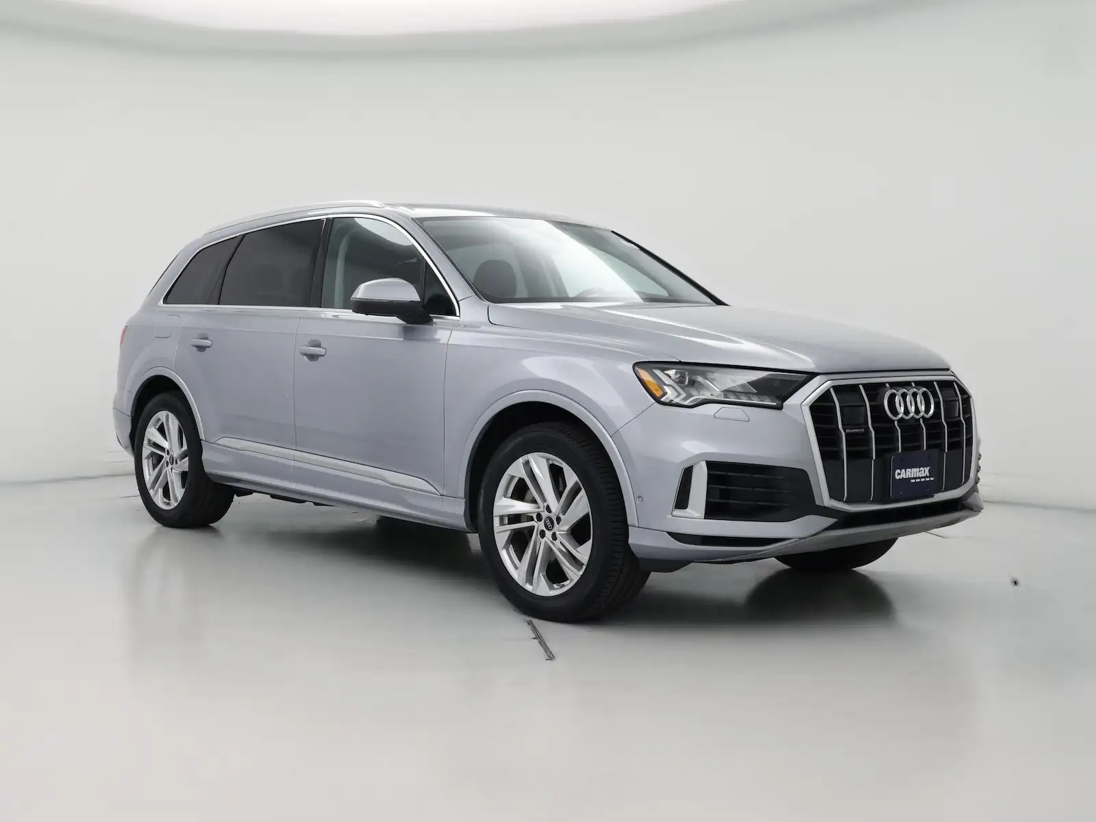2024 Audi Q7 55 Premium Plus quattro Tiptronic's photo