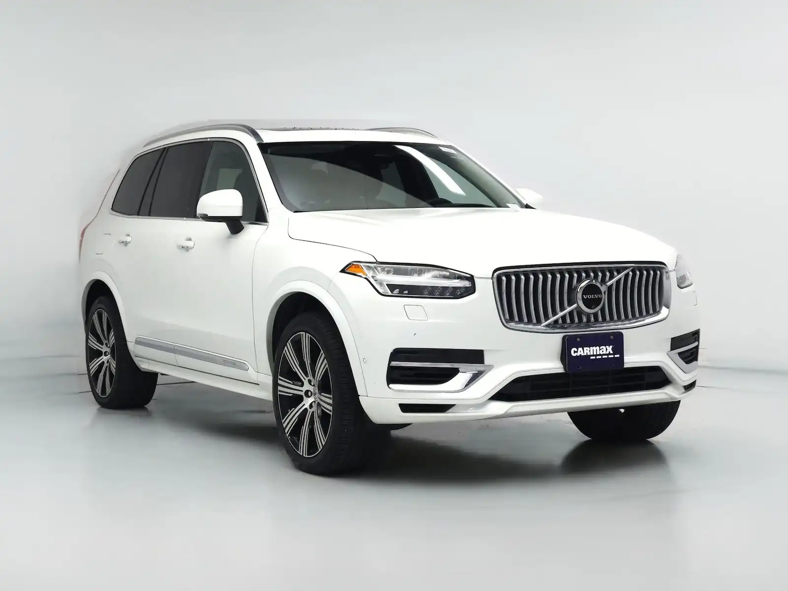 2024 Volvo XC90 T8 Recharge Ultimate 6-Seater AWD's photo