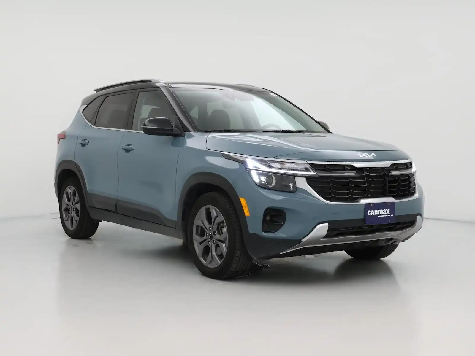 2024 Kia Seltos 2.0 S FWD's photo