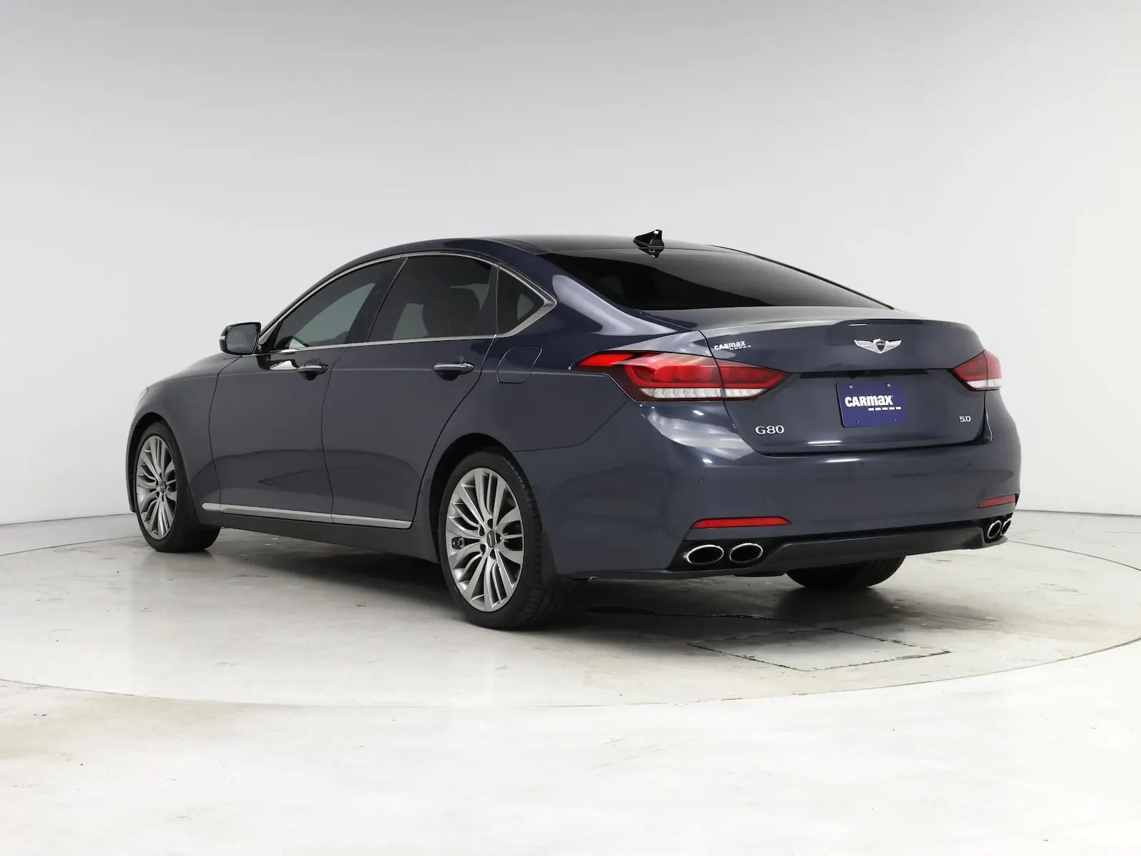 2017 Genesis G80 5.0 Ultimate RWD photo 3