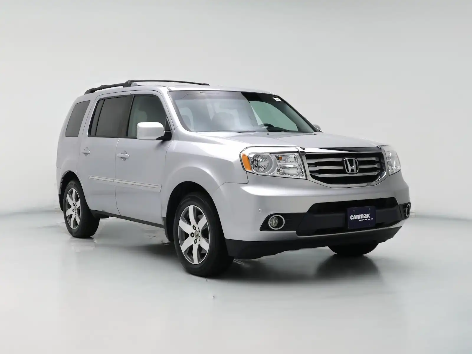 2015 Honda Pilot Touring 4WD Navigation RES's photo
