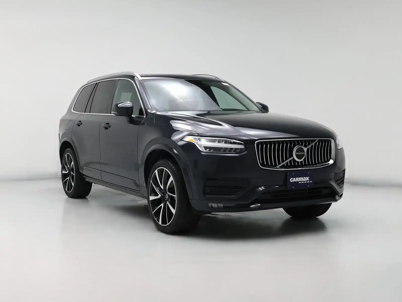 2021 Volvo XC90 T6 Momentum AWD's photo