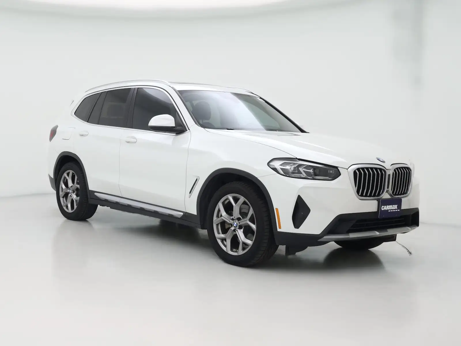 2022 BMW X3 sDrive30i's photo
