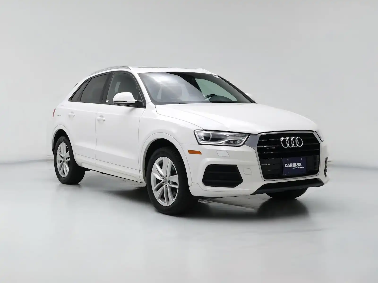 2017 Audi Q3 2.0T Premium quattro Tiptronic's photo
