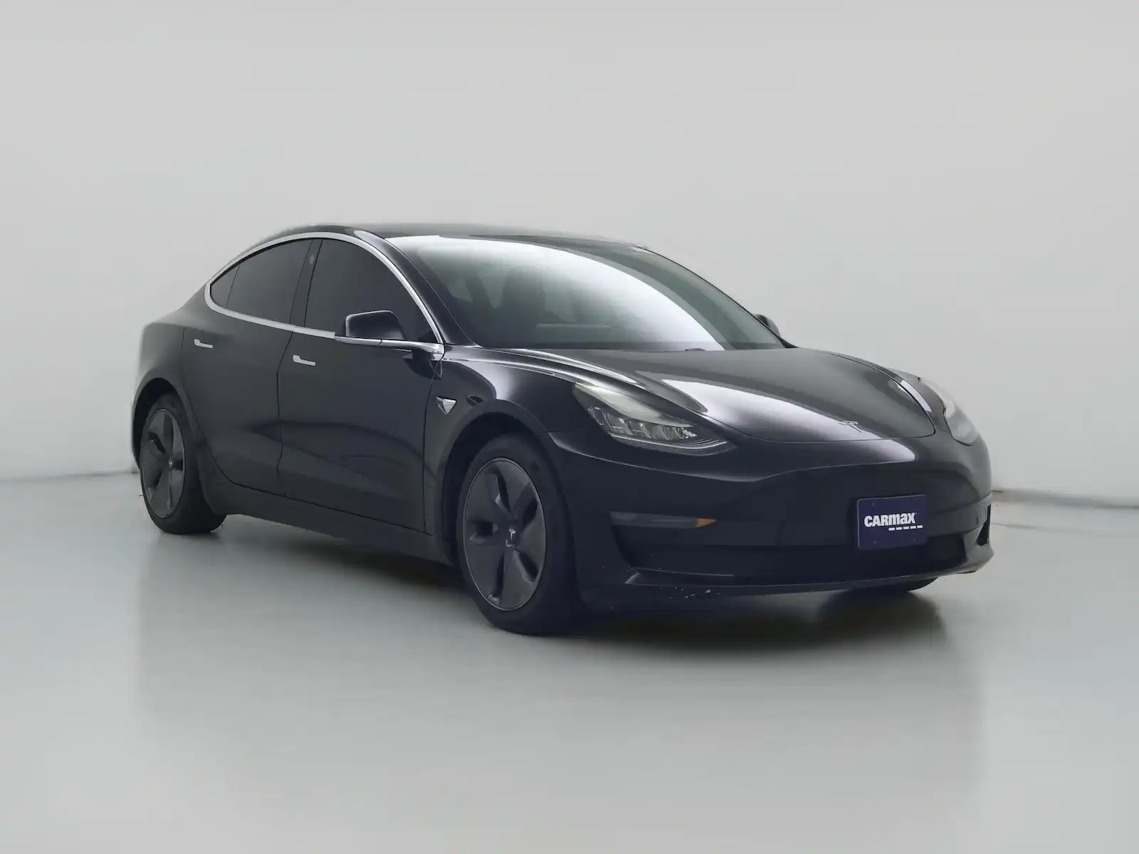 2019 Tesla Model 3 Standard Range Plus's photo