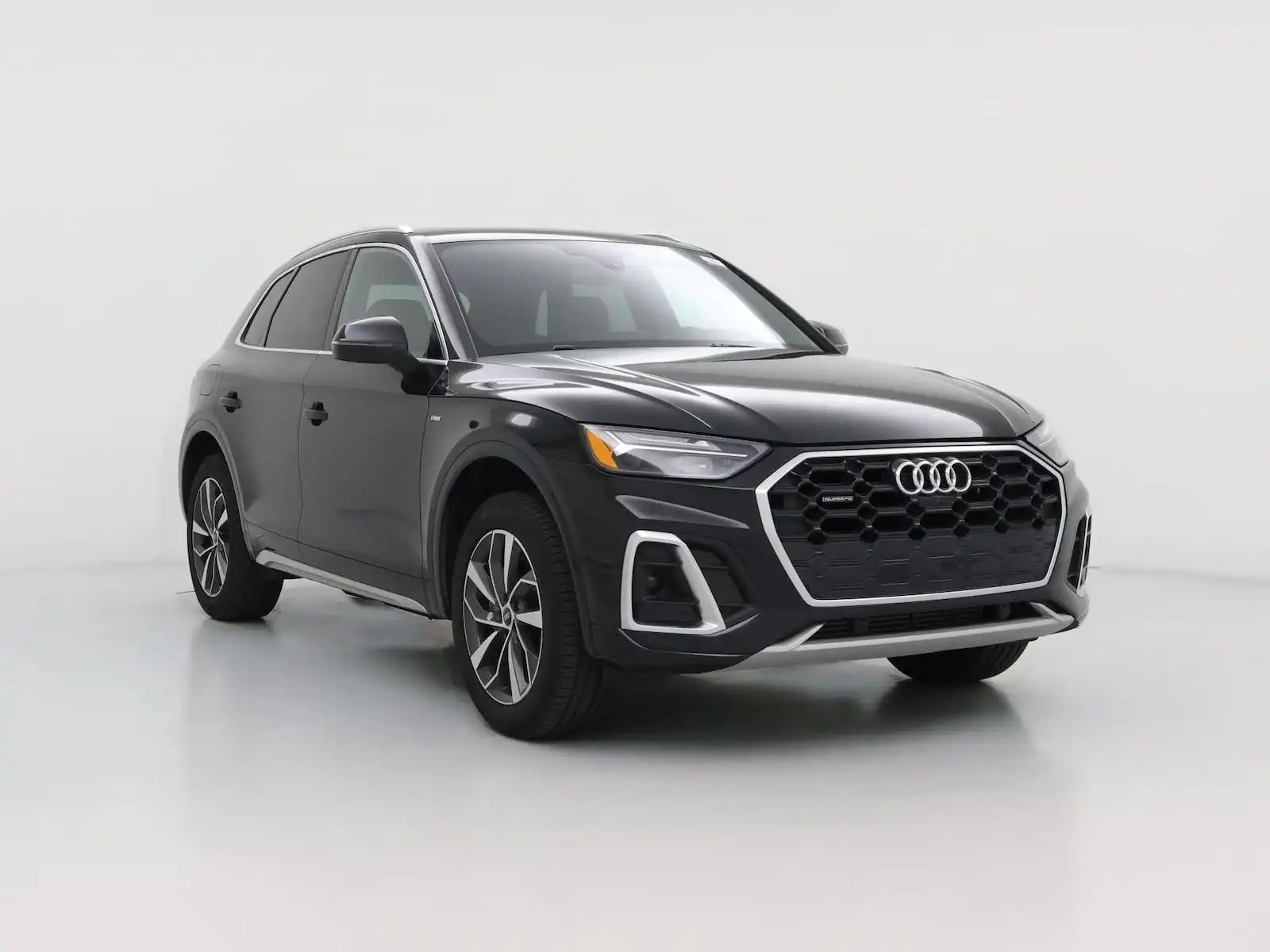 2023 Audi Q5 45 Premium Plus's photo