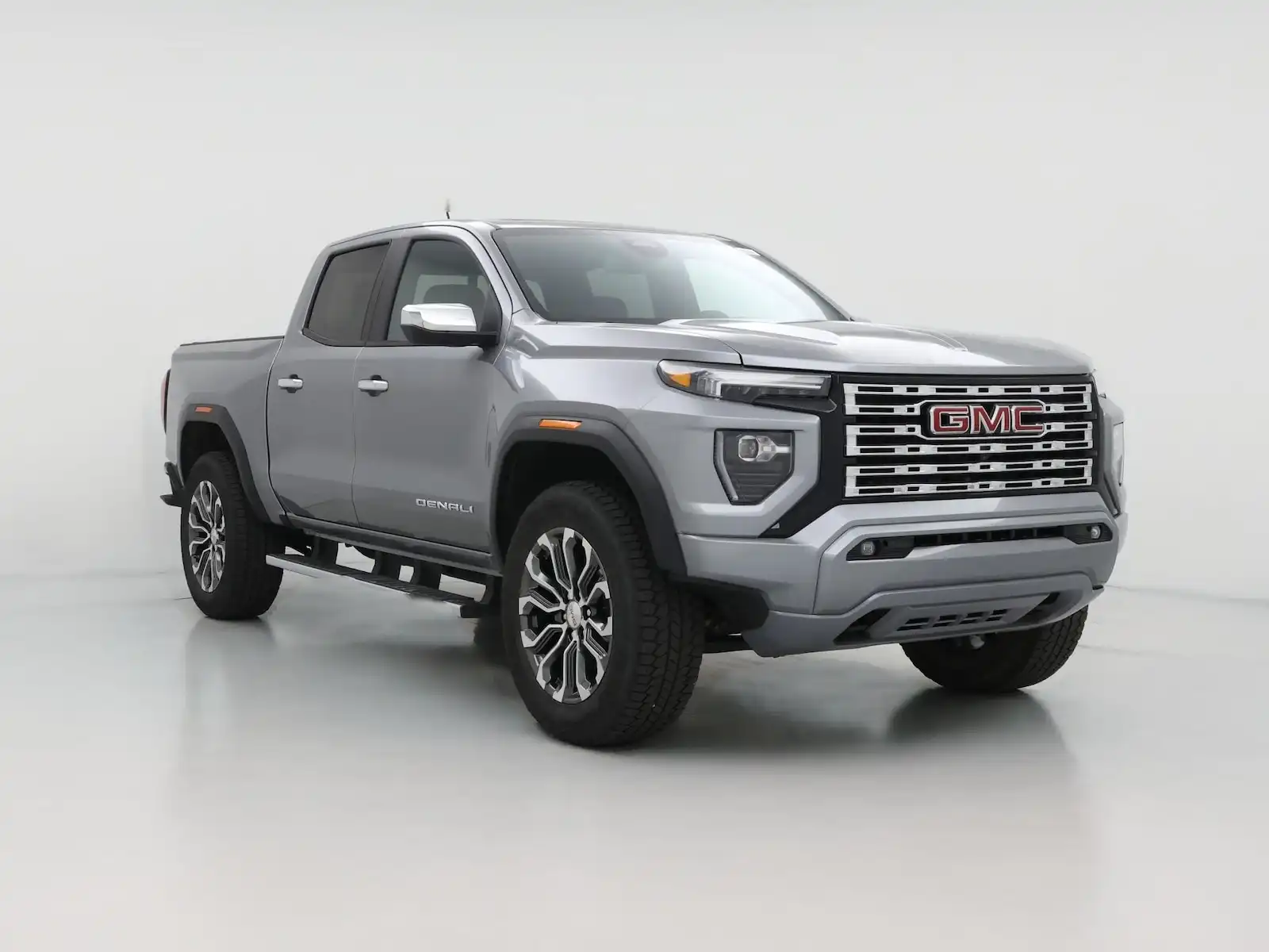 2026 GMC Canyon Denali 4WD Crew Cab Short Box's photo