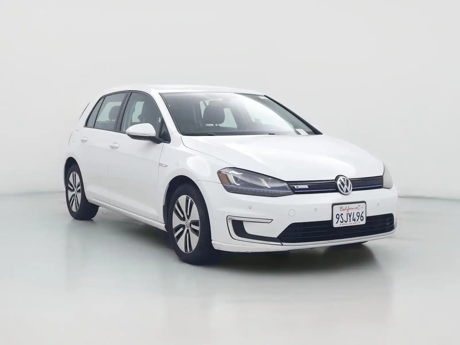 2016 Volkswagen e-Golf SEL Premium's photo