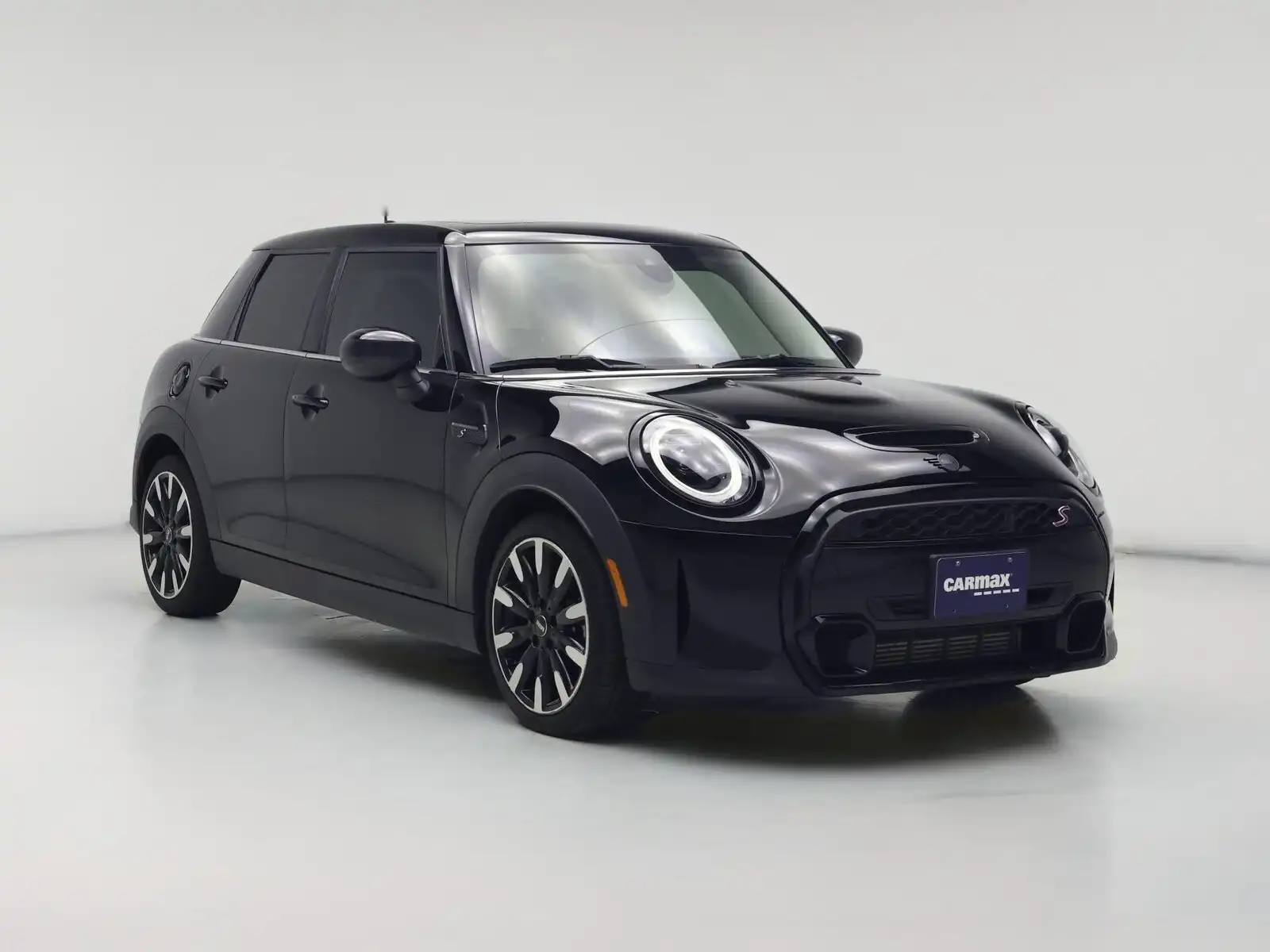 2022 MINI Hardtop Cooper S's photo