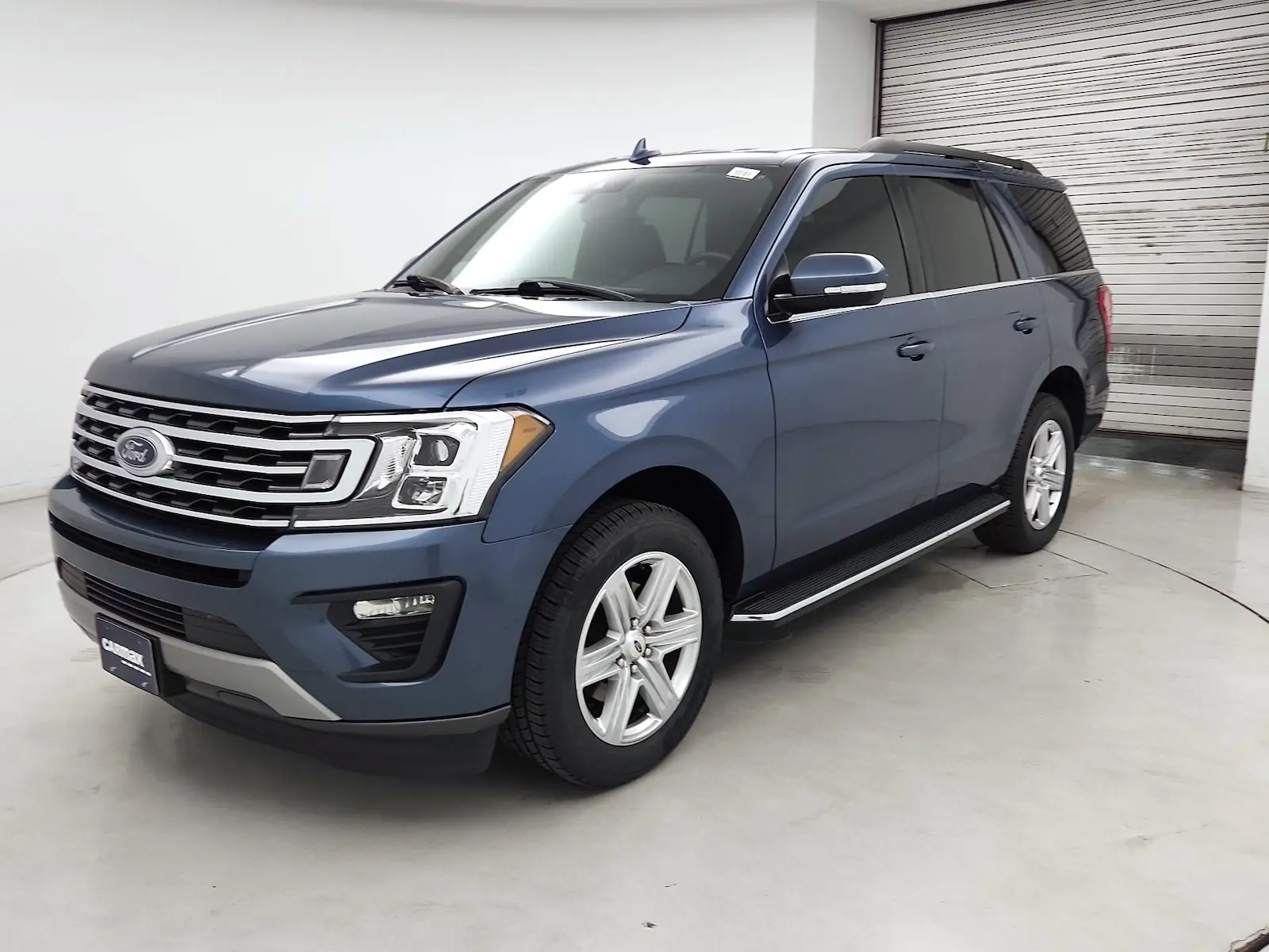2019 Ford Expedition XLT photo 3