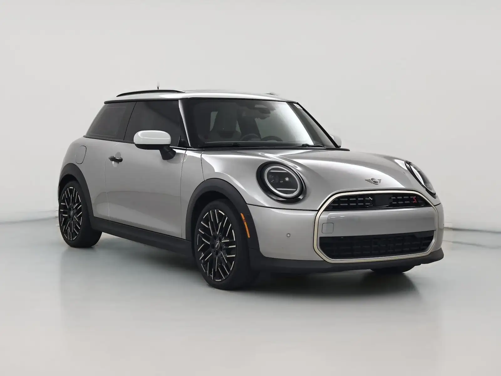 2025 MINI Hardtop Cooper S Signature's photo