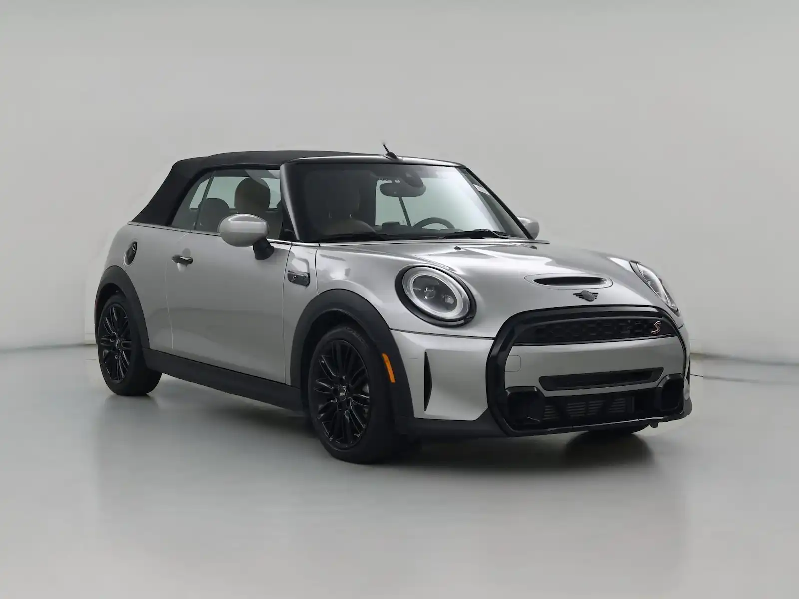 2024 MINI Convertible Cooper S's photo