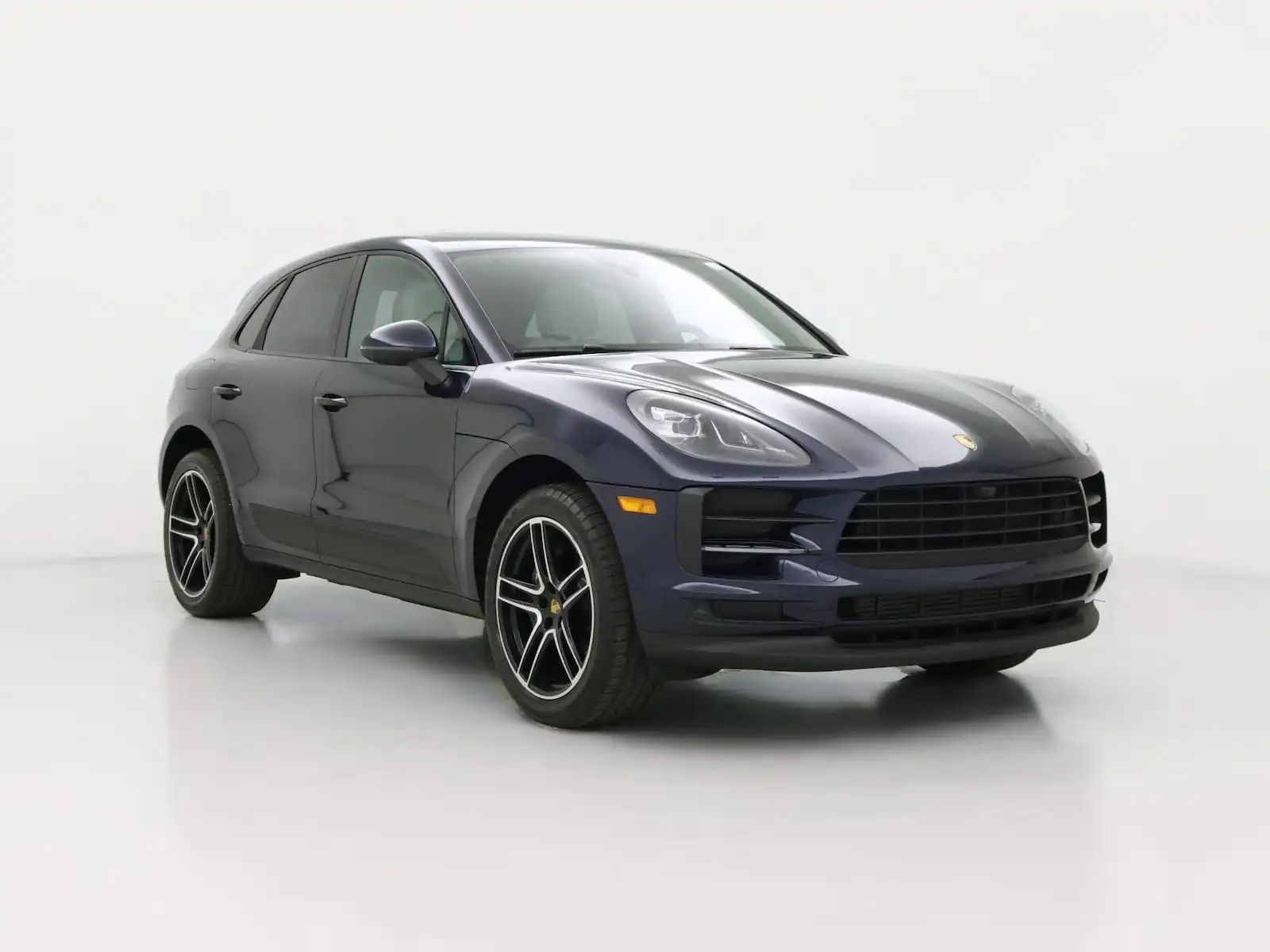 2021 Porsche Macan Base's photo