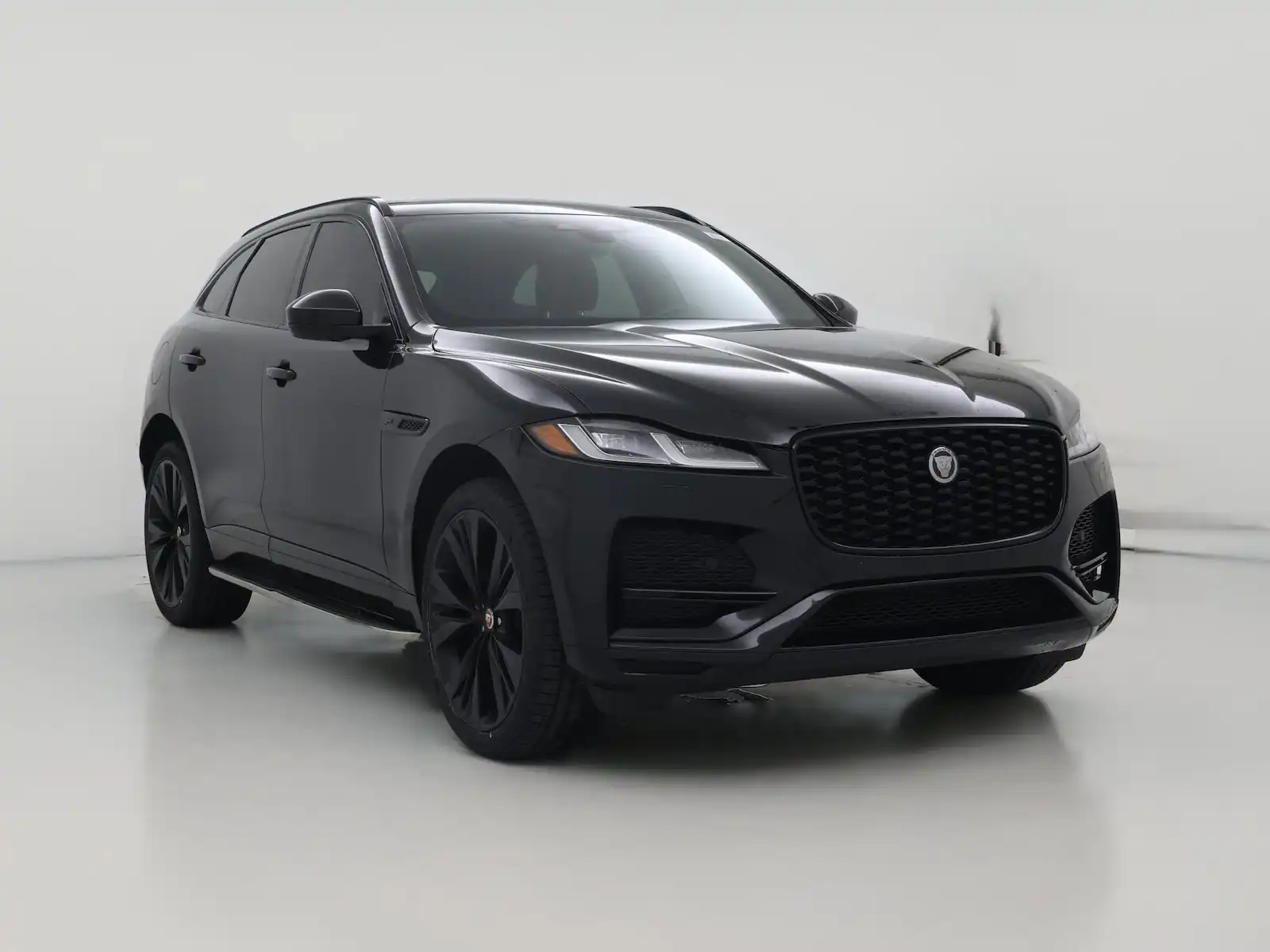 2022 Jaguar F-PACE P250 S's photo