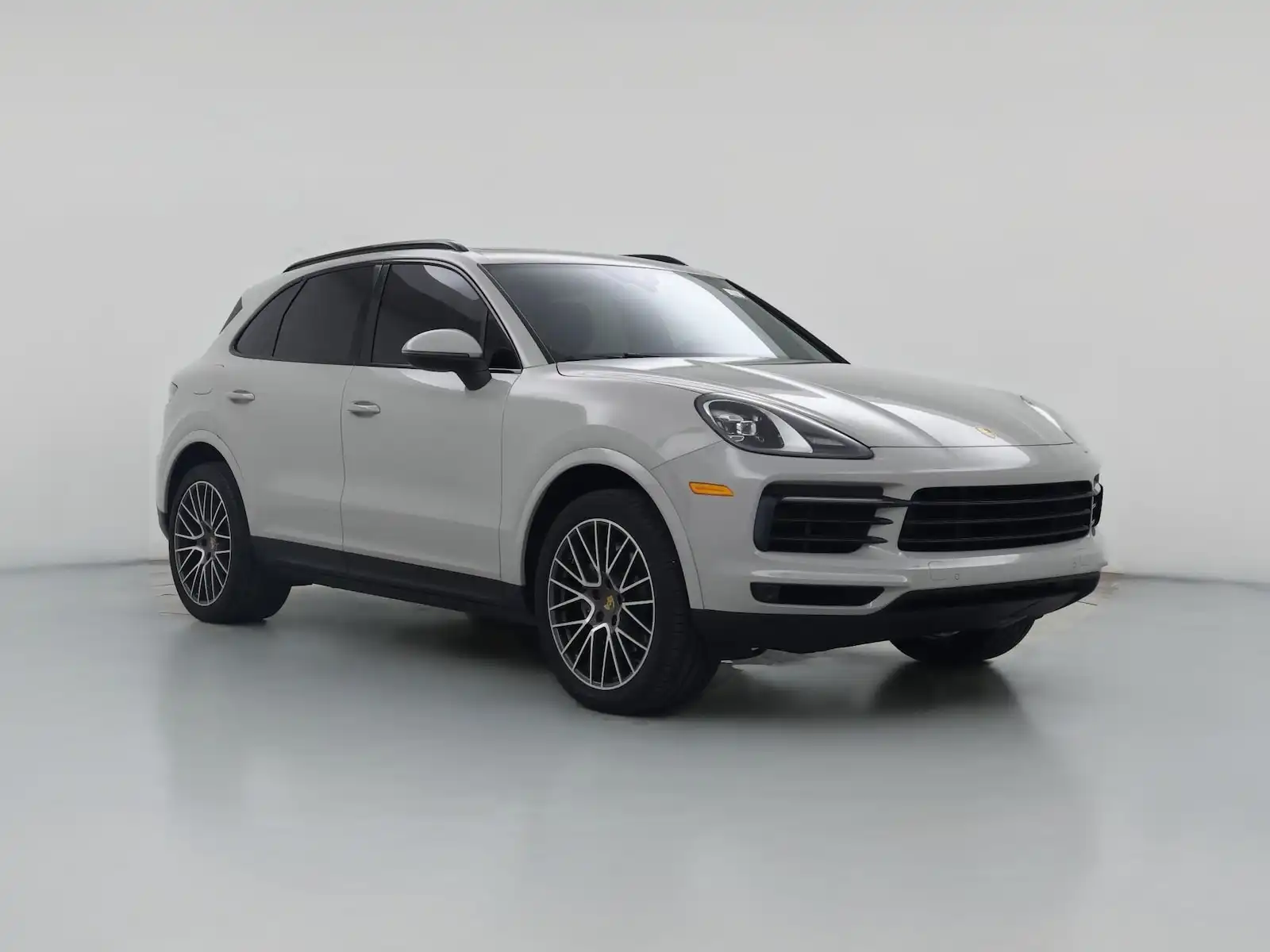 2020 Porsche Cayenne Base's photo