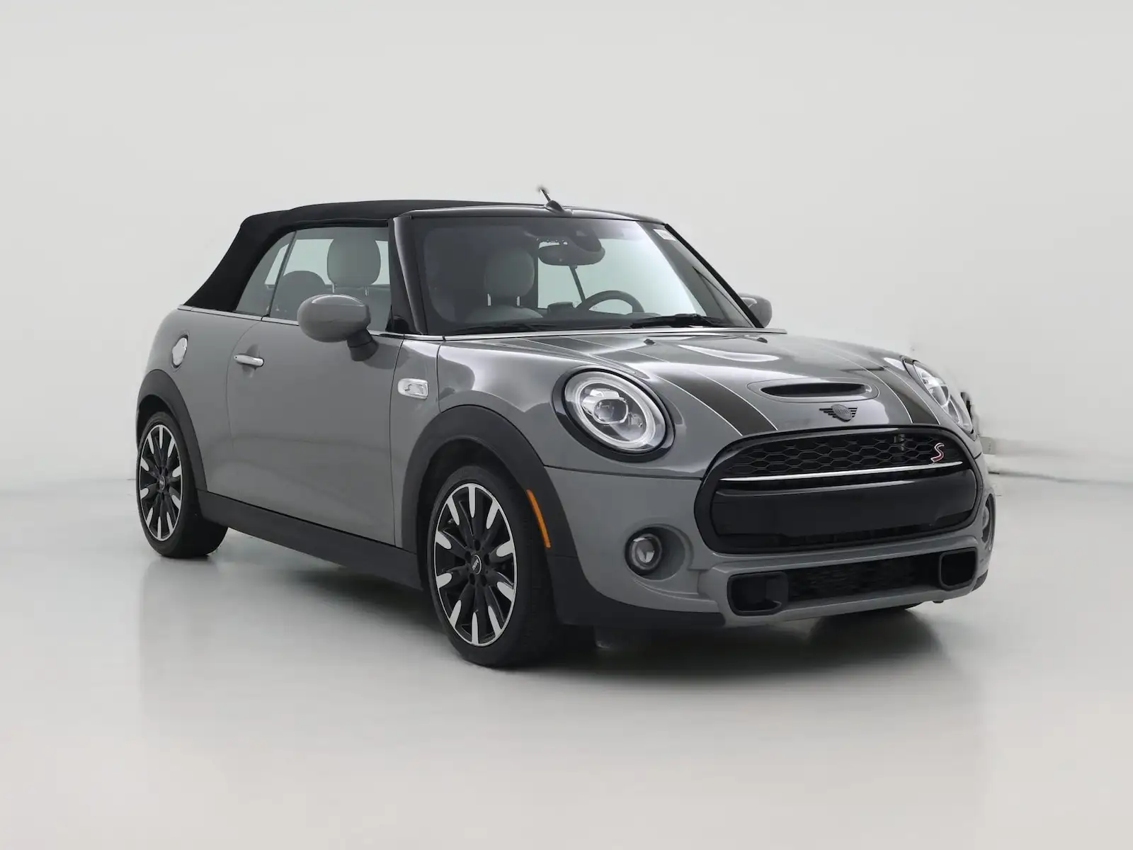 2021 MINI Convertible Cooper S's photo