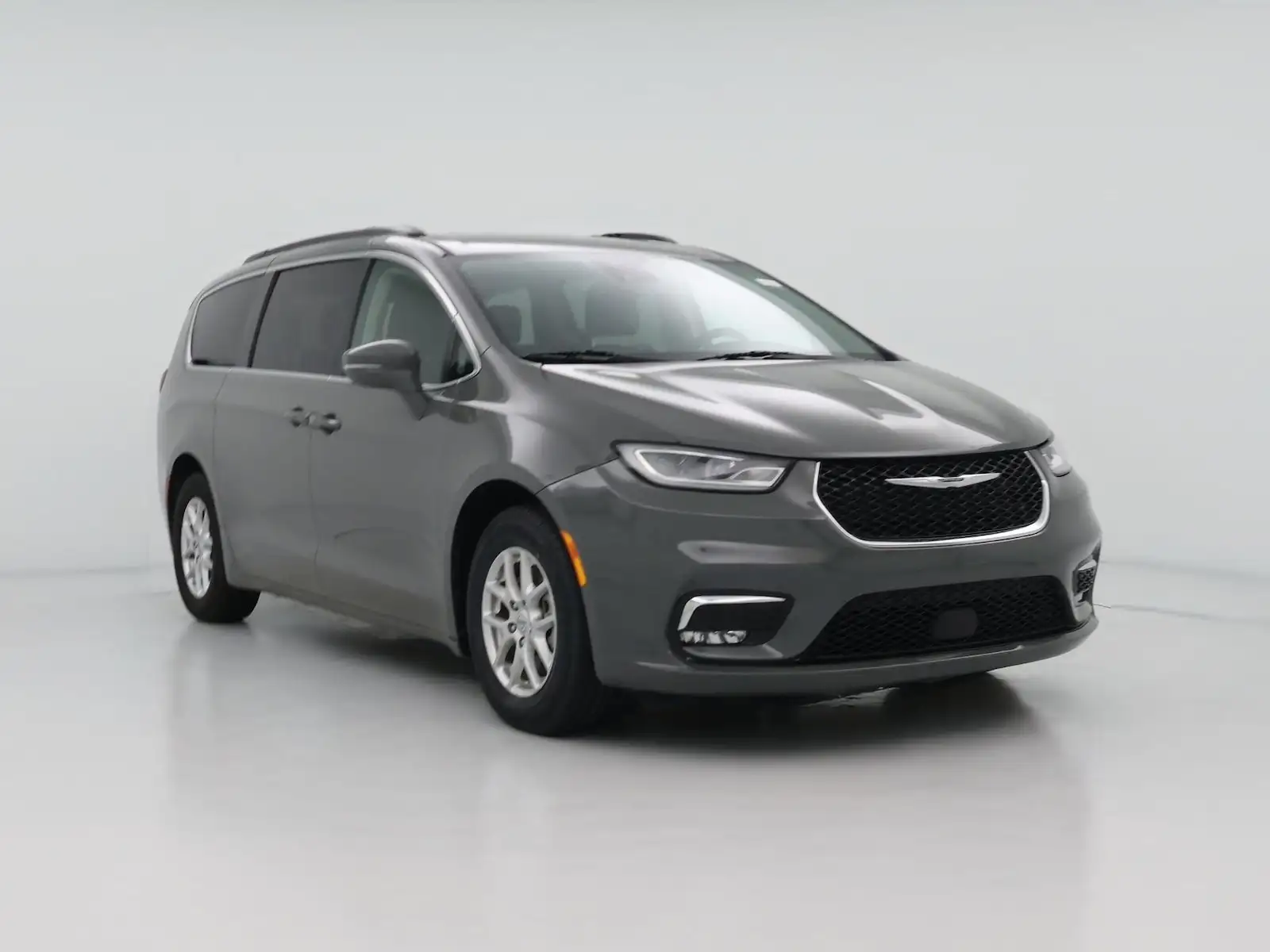 2022 Chrysler Pacifica Touring L's photo