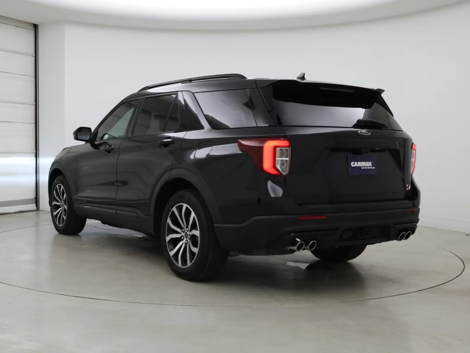 2020 Ford Explorer ST 4WD photo 3