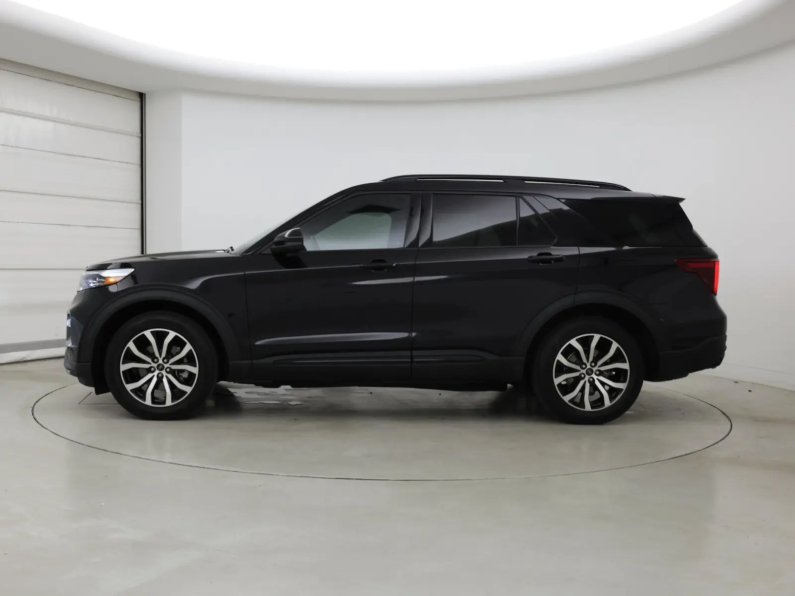2020 Ford Explorer ST 4WD photo 4
