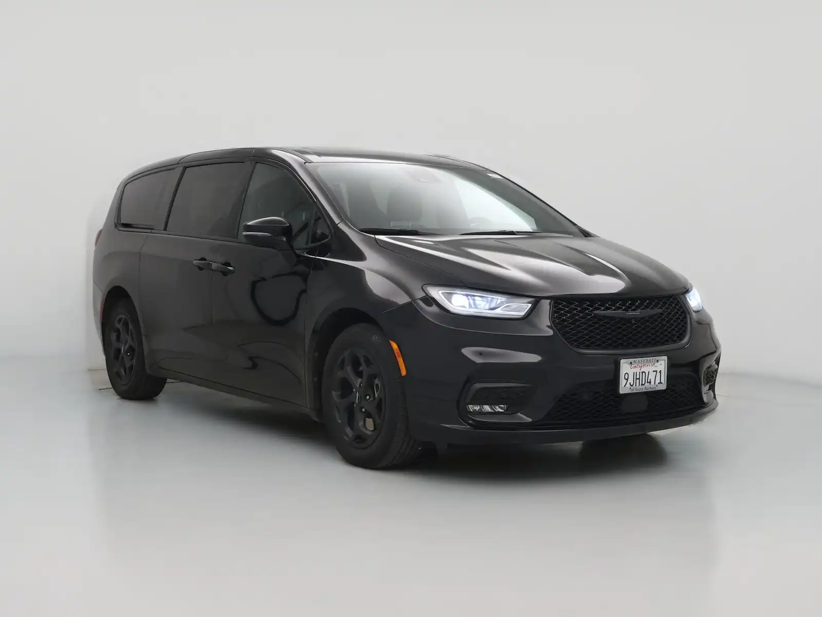 2023 Chrysler Pacifica Hybrid Limited's photo