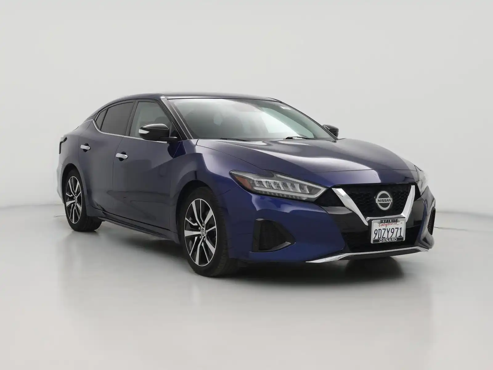 2022 Nissan Maxima SV's photo
