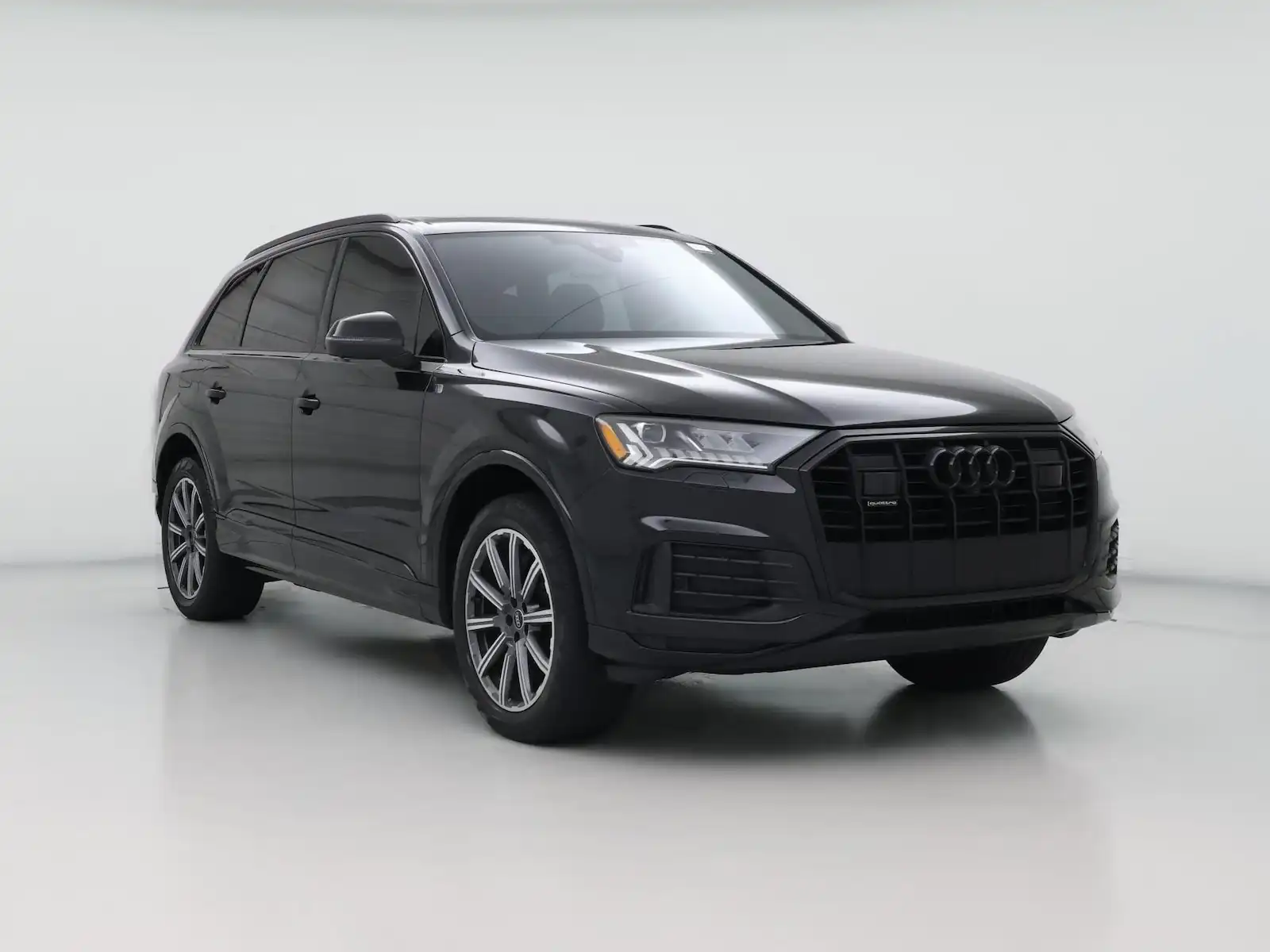 2023 Audi Q7 45 Premium Plus quattro Tiptronic's photo