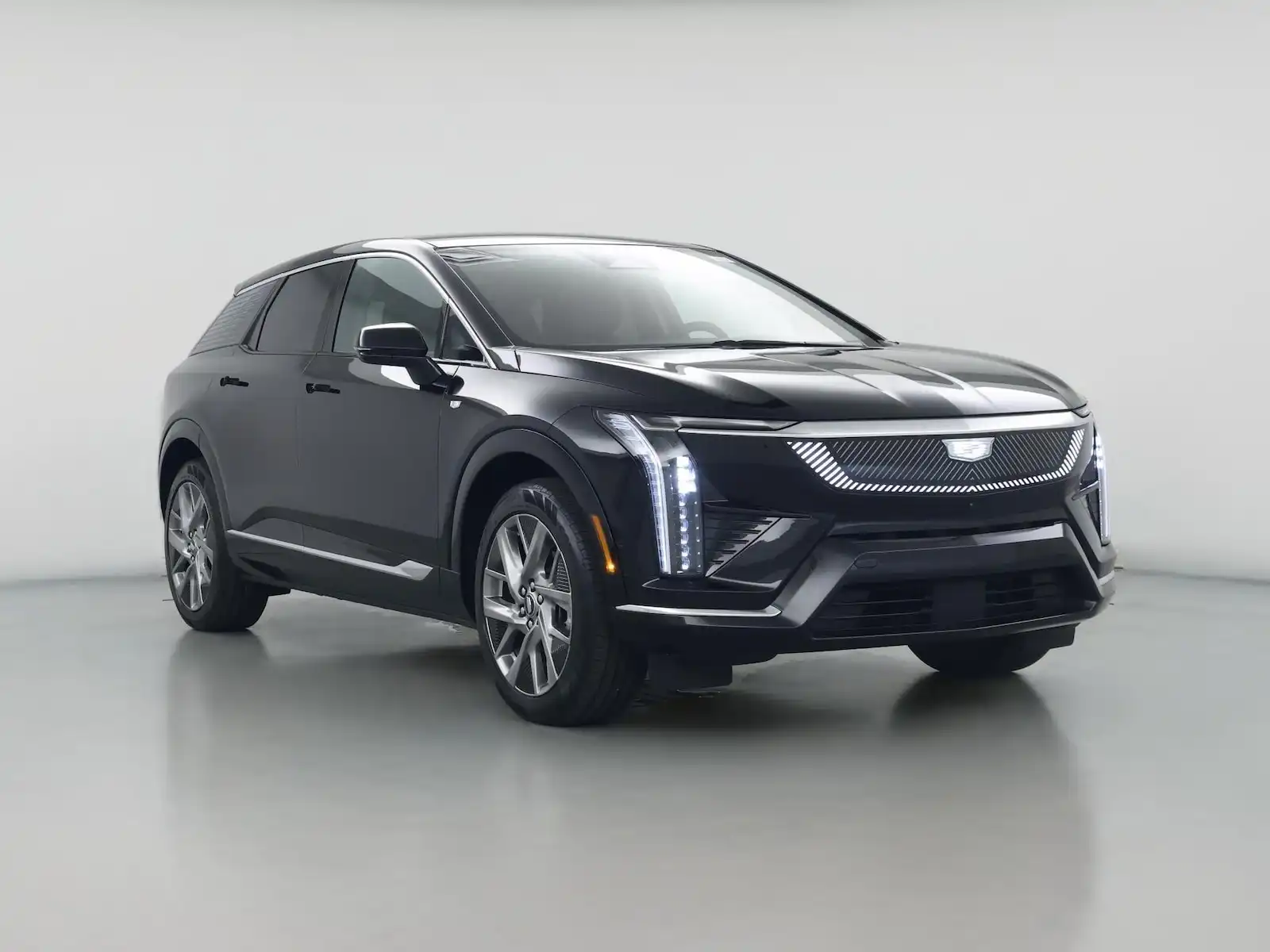 2025 Cadillac Optiq Luxury 2 AWD's photo