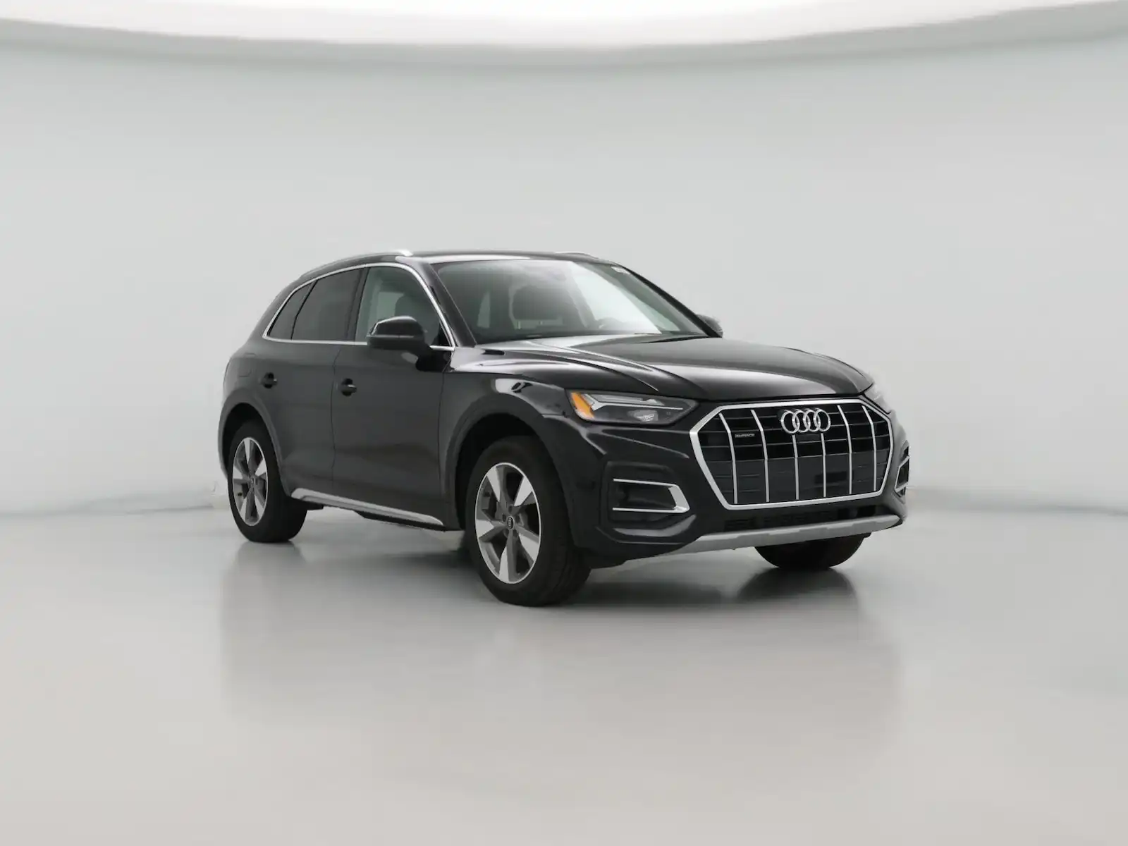 2023 Audi Q5 40 Premium Plus's photo