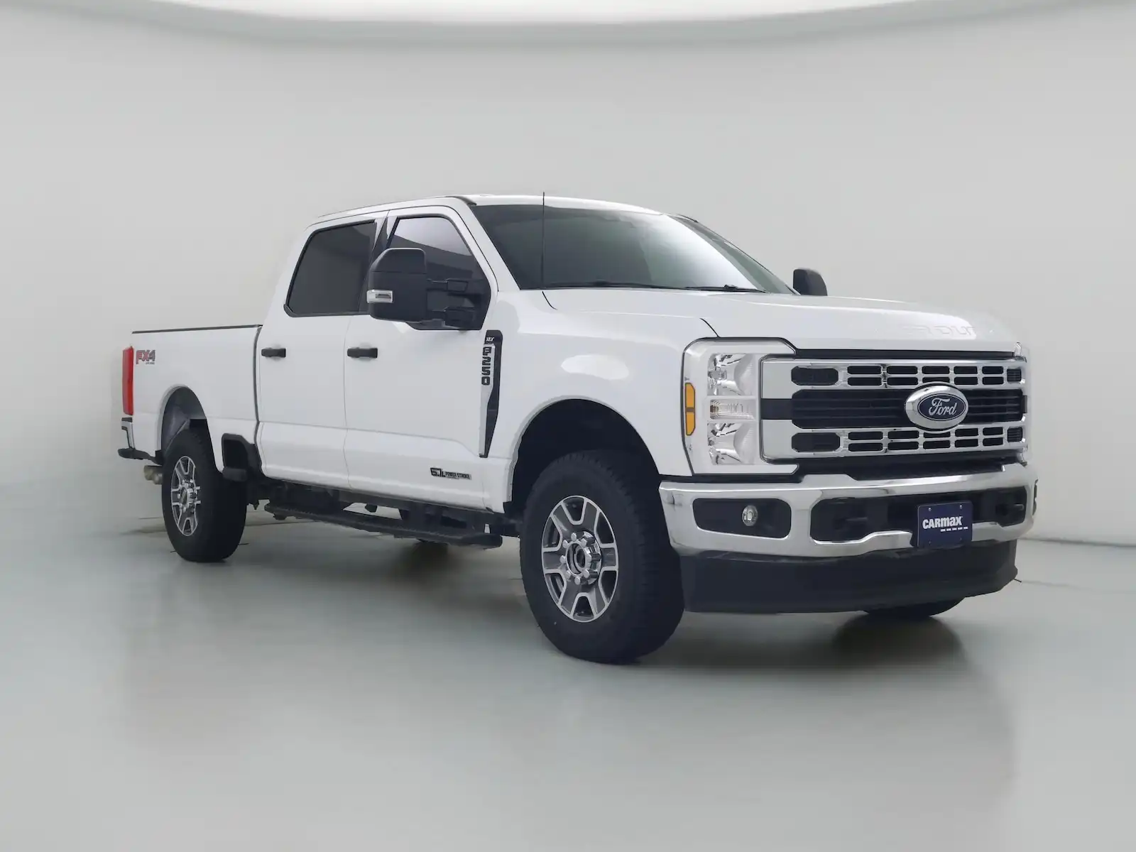 2025 Ford F-250 XLT 4WD Crew Cab 6-3/4' Box's photo
