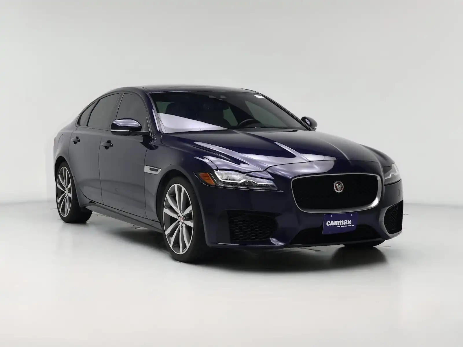 2016 Jaguar XF S's photo