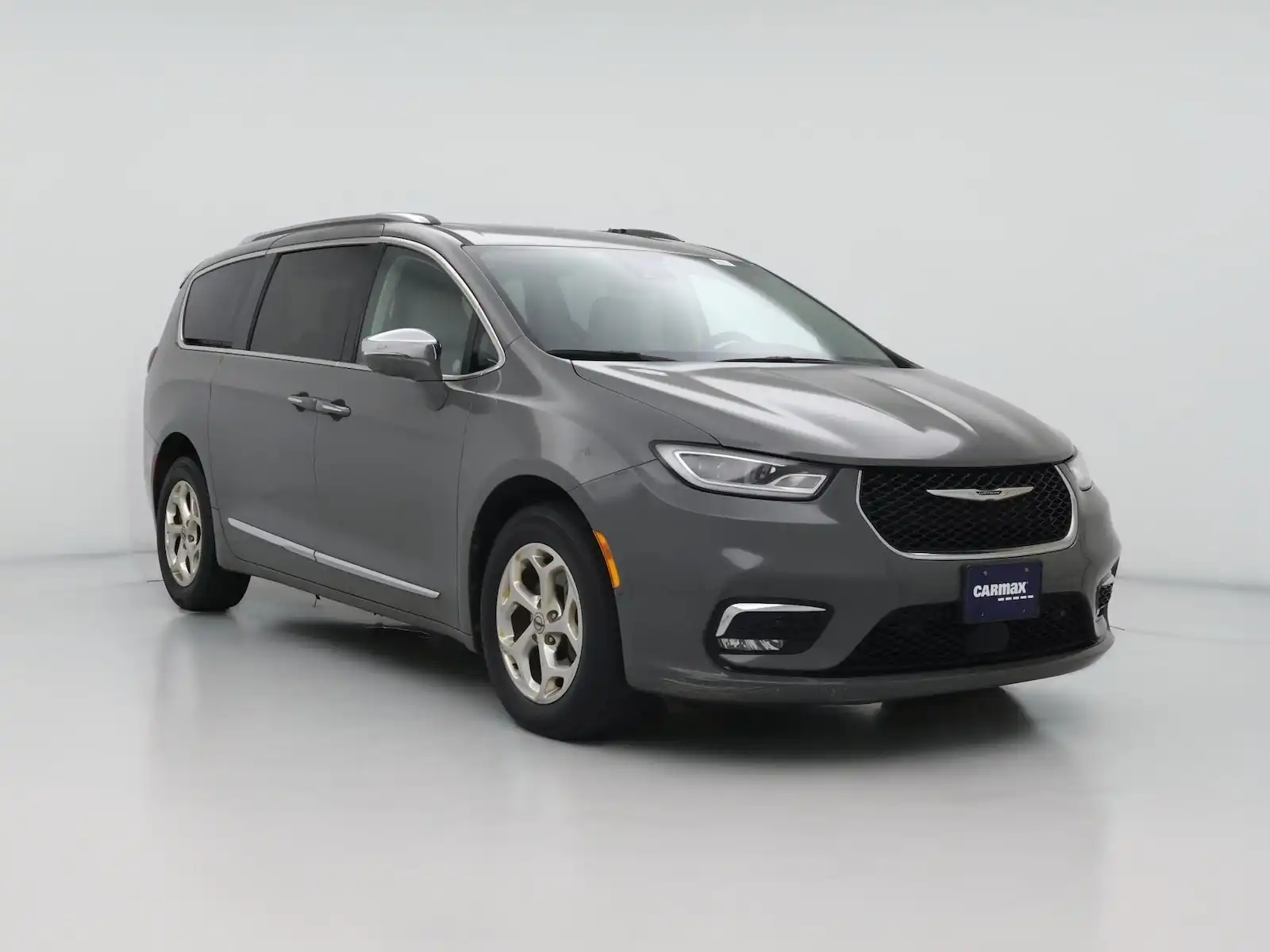 2021 Chrysler Pacifica Limited's photo