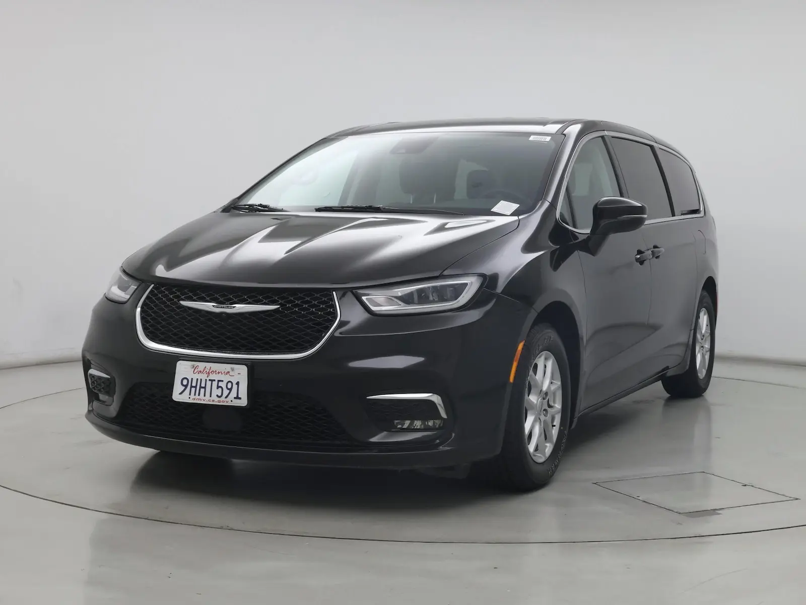 2023 Chrysler Pacifica Touring L photo 5