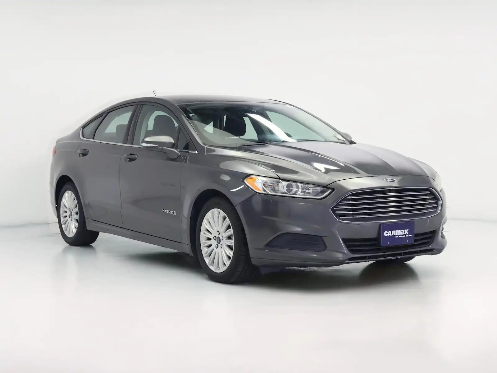 2016 Ford Fusion SE's photo