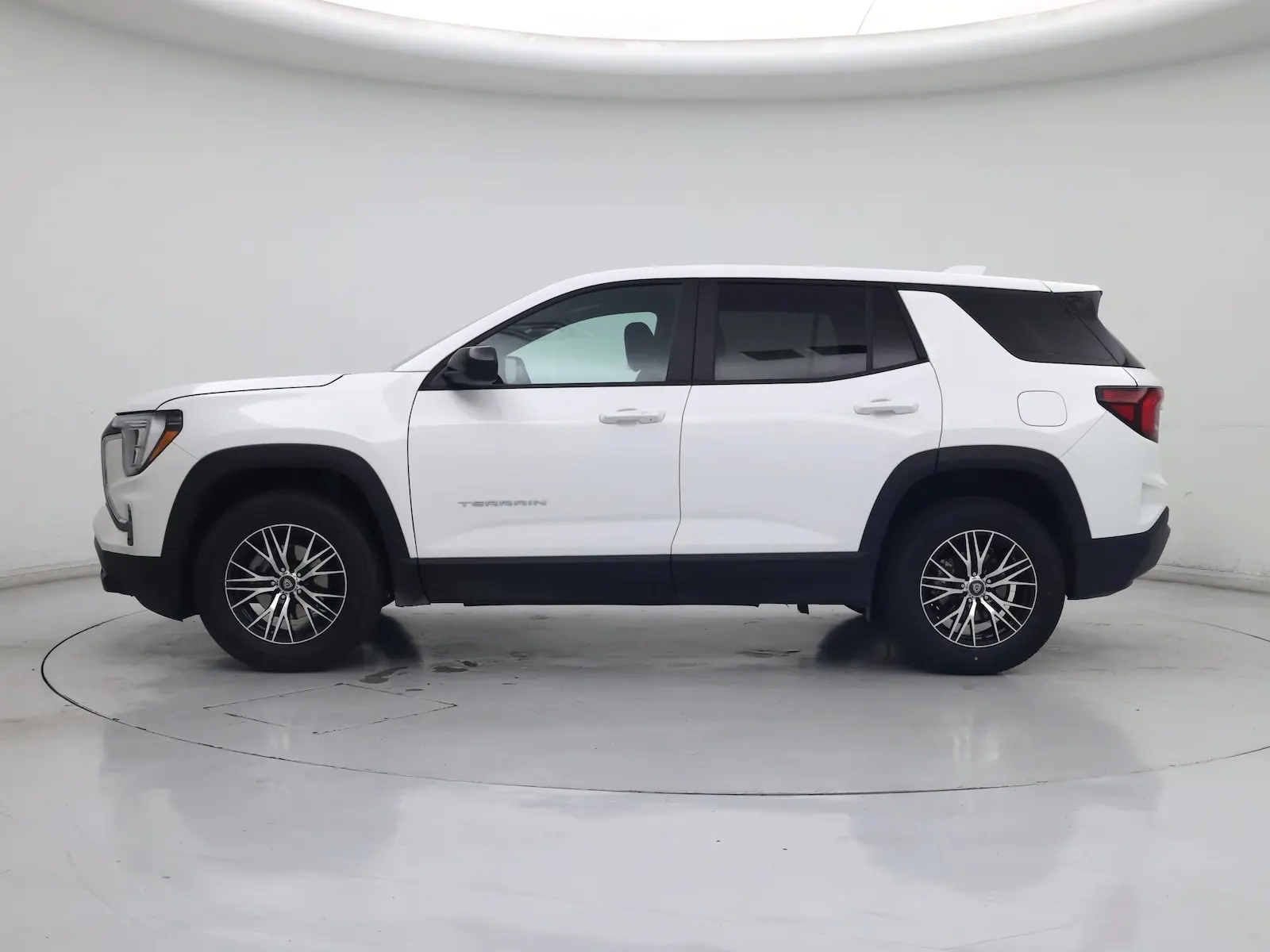 2026 GMC Terrain Elevation AWD photo 4