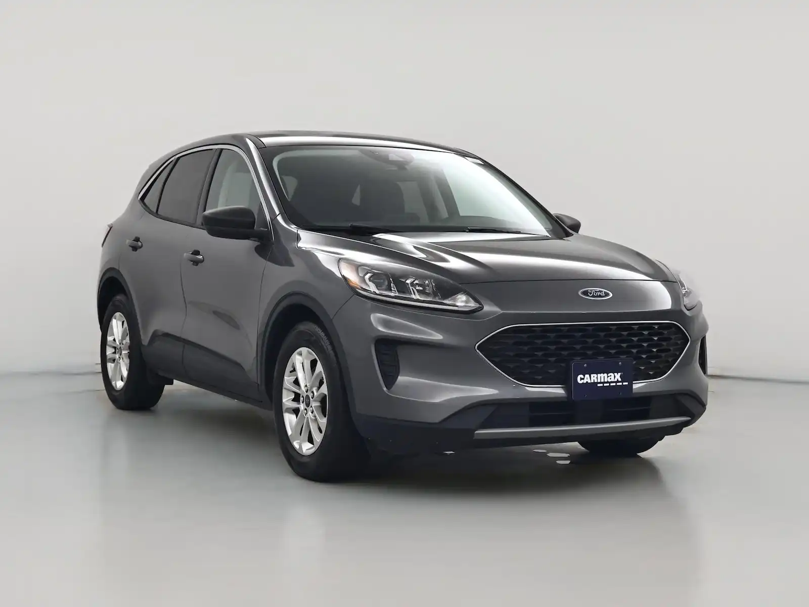 2022 Ford Escape SE FWD's photo