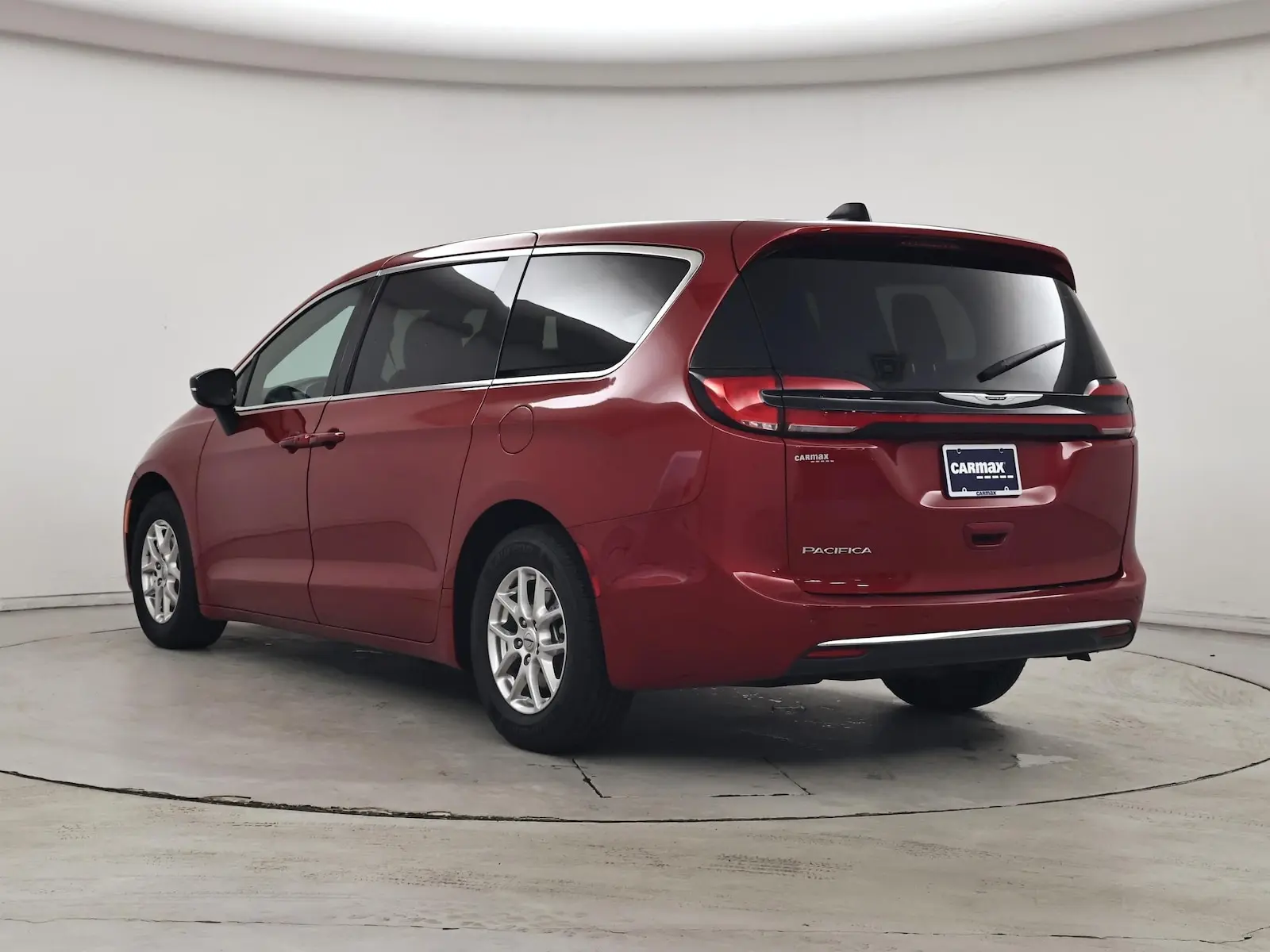 2025 Chrysler Pacifica Select photo 3