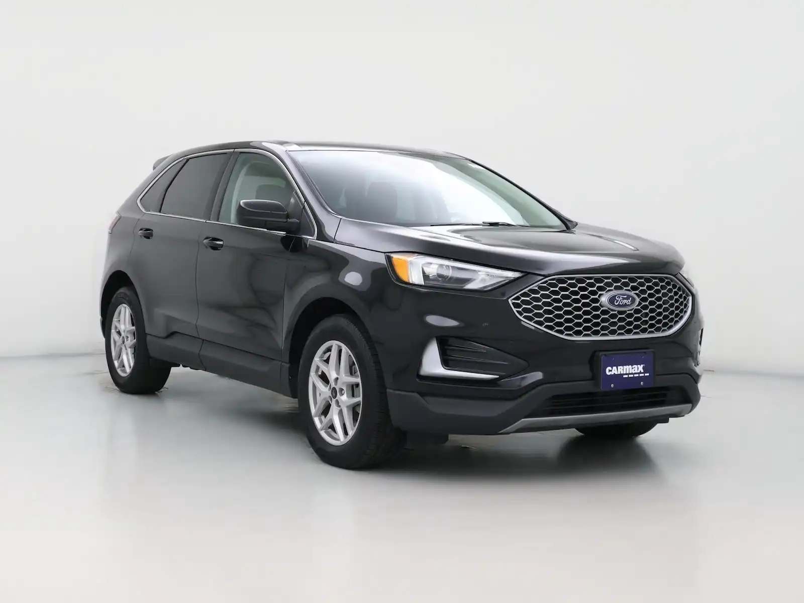 2023 Ford Edge SEL AWD's photo