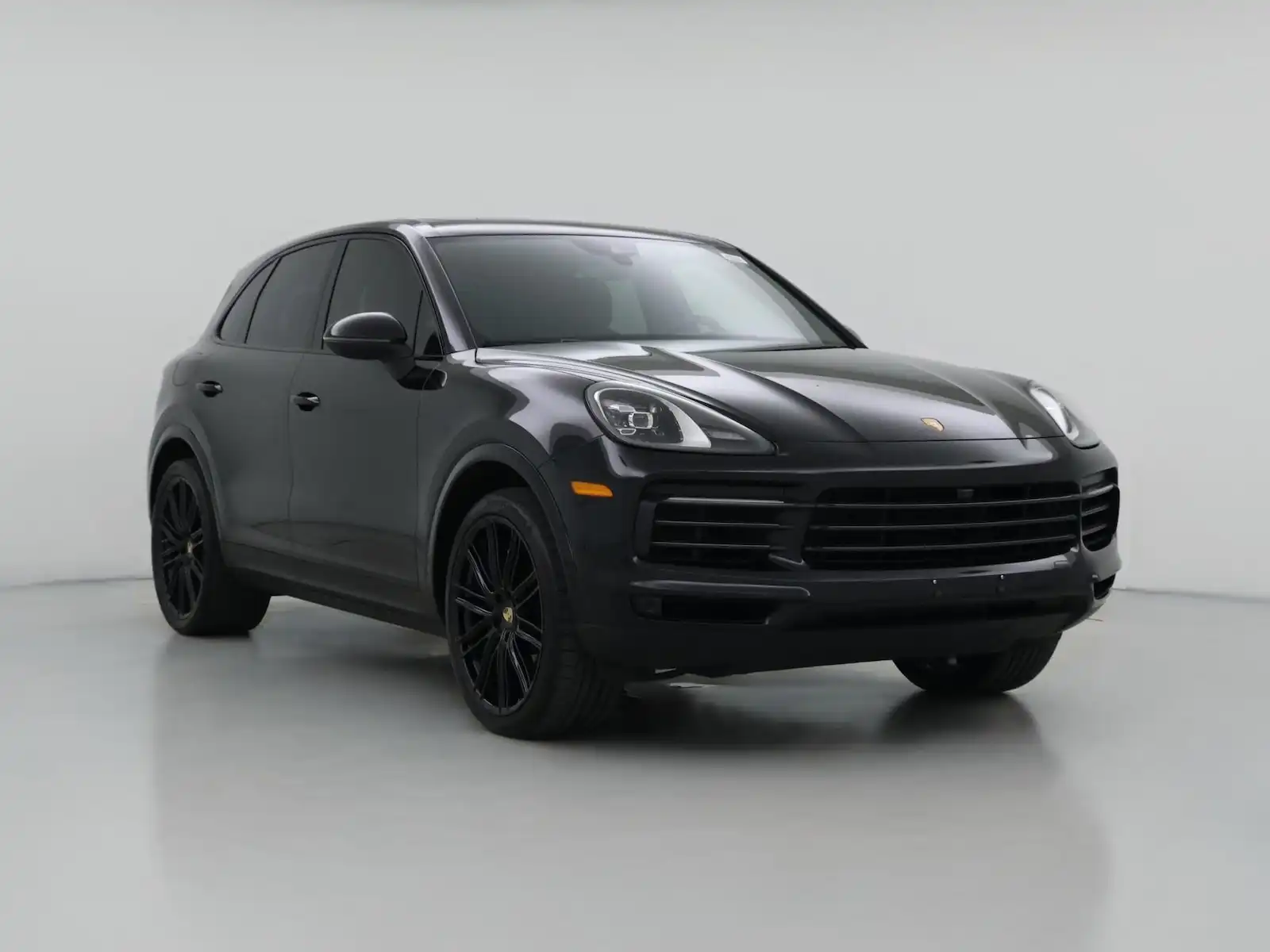 2023 Porsche Cayenne Platinum Edition's photo