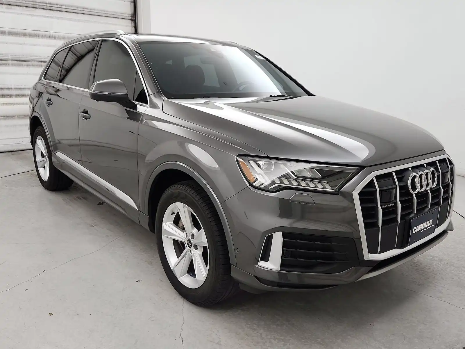 2023 Audi Q7 45 Premium Plus quattro Tiptronic's photo