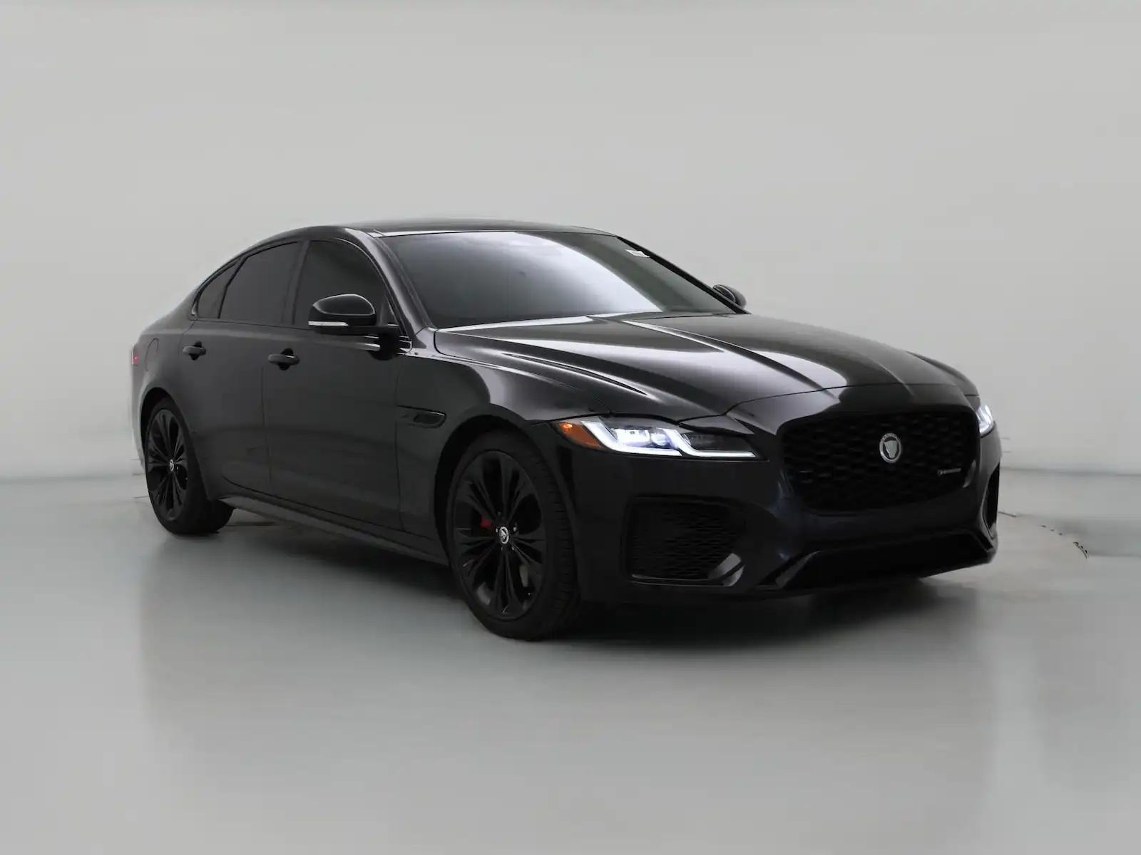 2024 Jaguar XF P300 R-Dynamic SE's photo