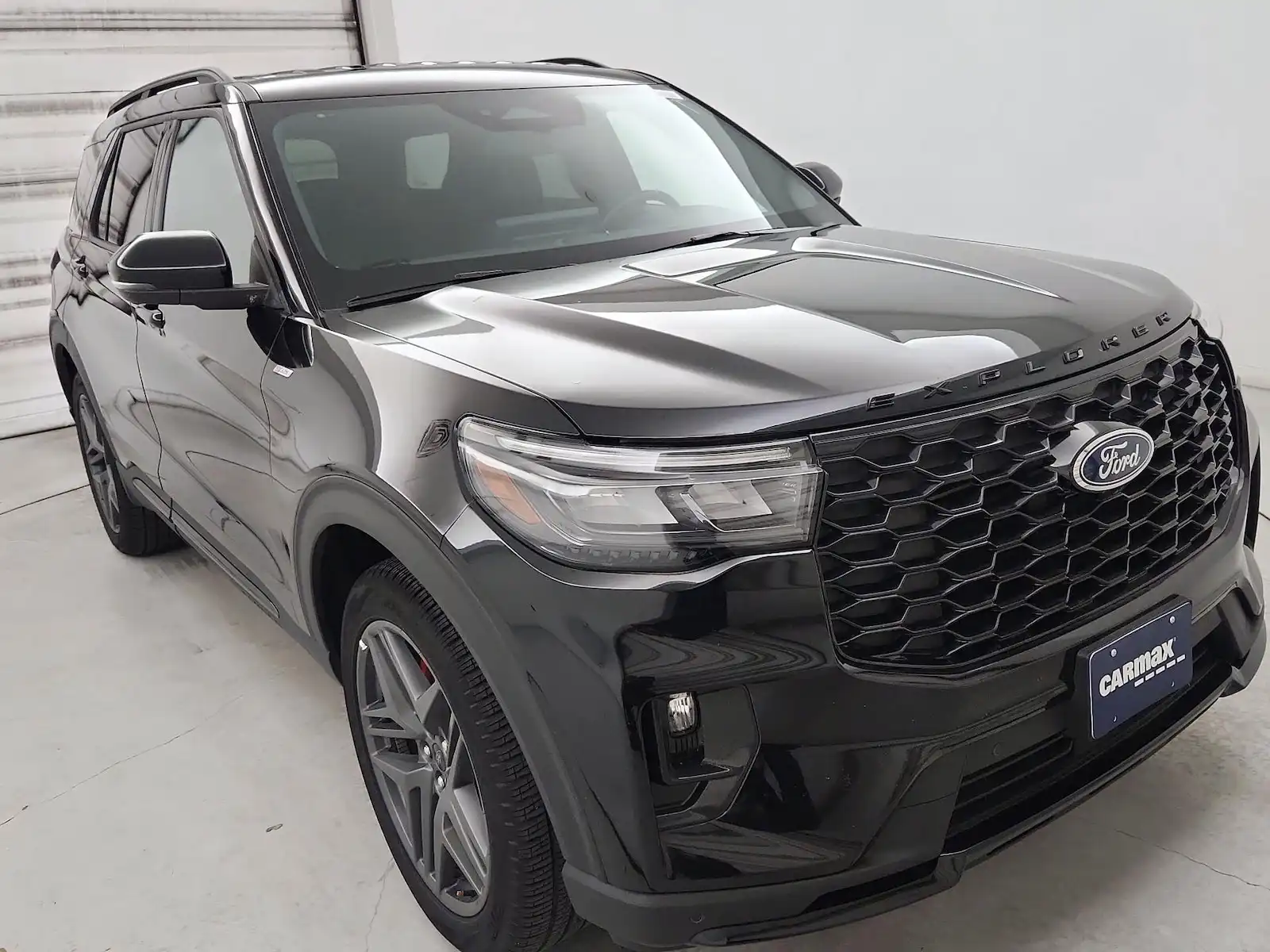 2025 Ford Explorer ST-Line 4WD PL535's photo
