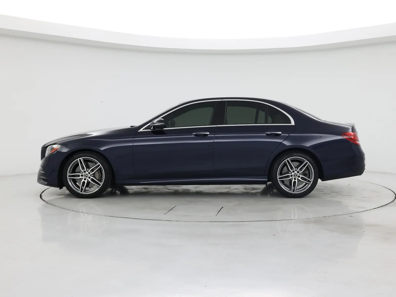 2019 Mercedes-Benz E-Class E450 4MATIC photo 4