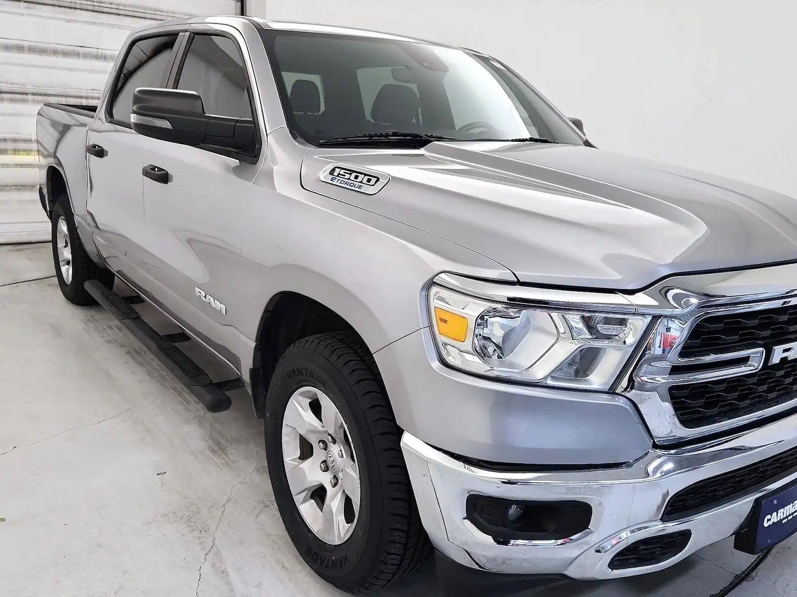 2023 RAM 1500 Big Horn/Lone Star 4WD Crew Cab 5'7's photo