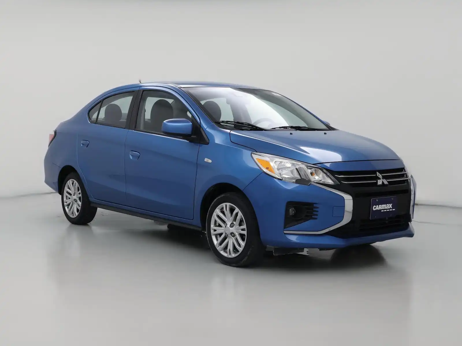 2024 Mitsubishi Mirage LE CVT's photo